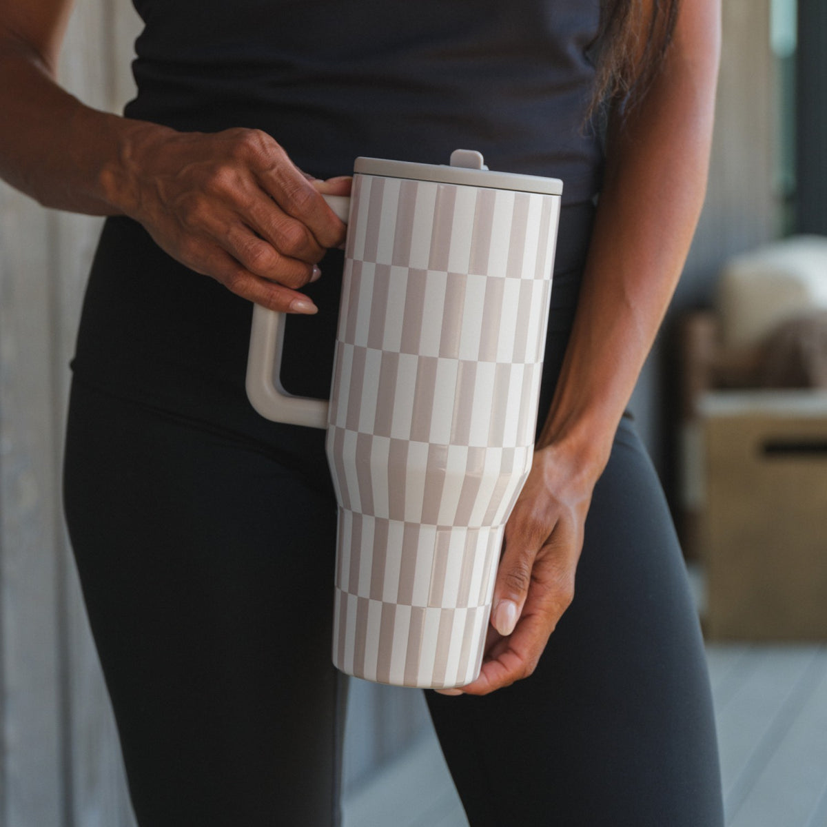 HydroJug | Traveler 40oz - Latte