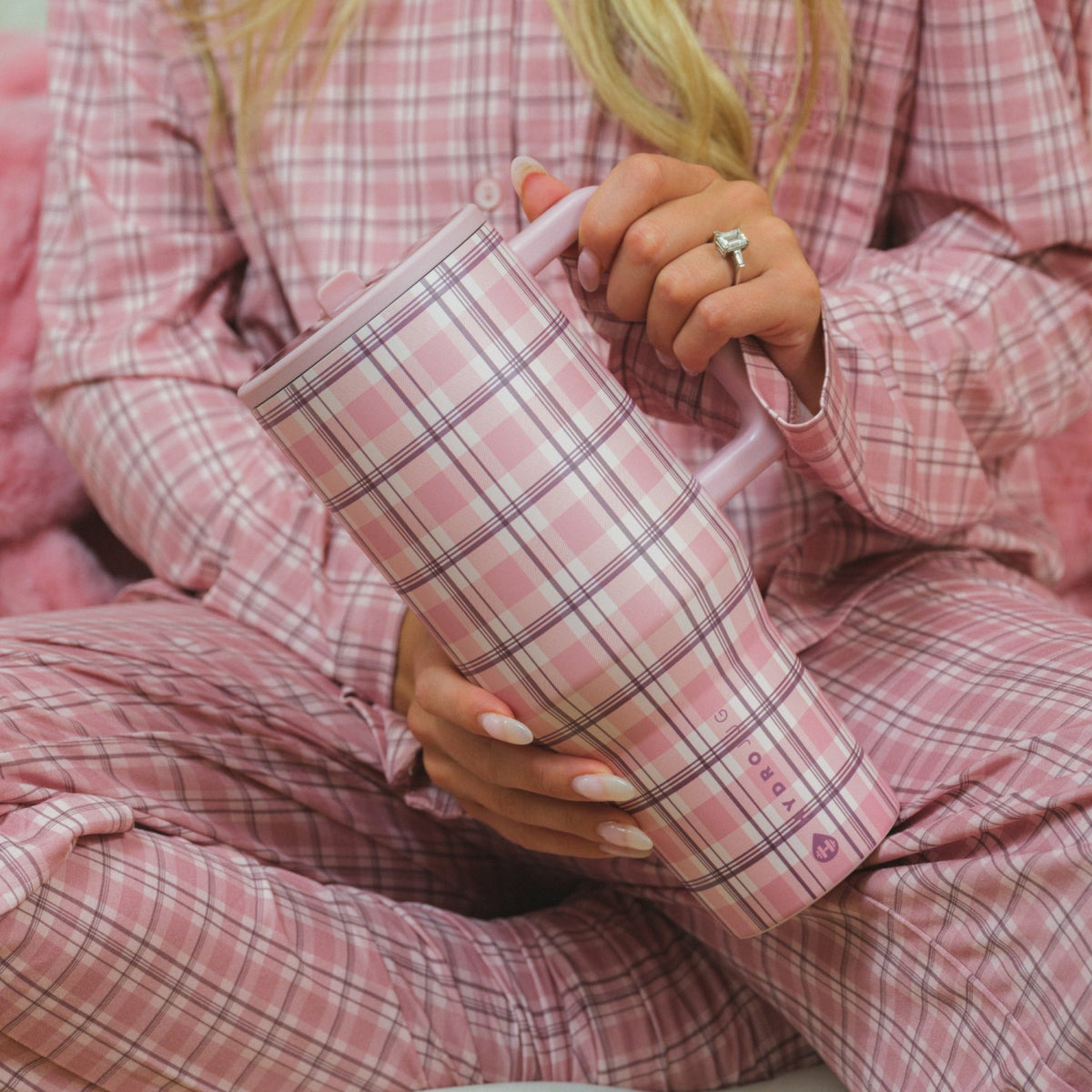 HydroJug | Traveler 40oz - Pillow Talk Plaid