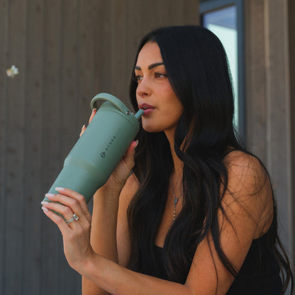 HydroJug | Sport 32oz - Courtyard