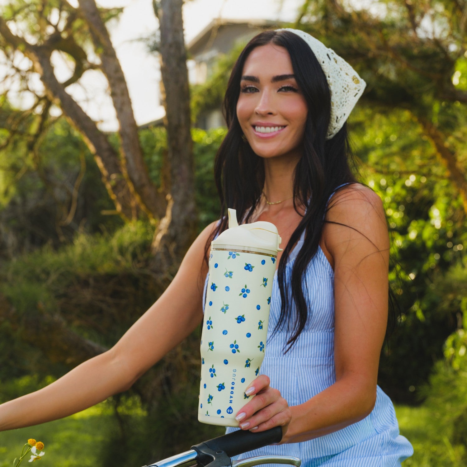 HydroJug | Ease2o 32oz - Compact Water Bottle with Straw & Chug Spout – Freshly Pick'd