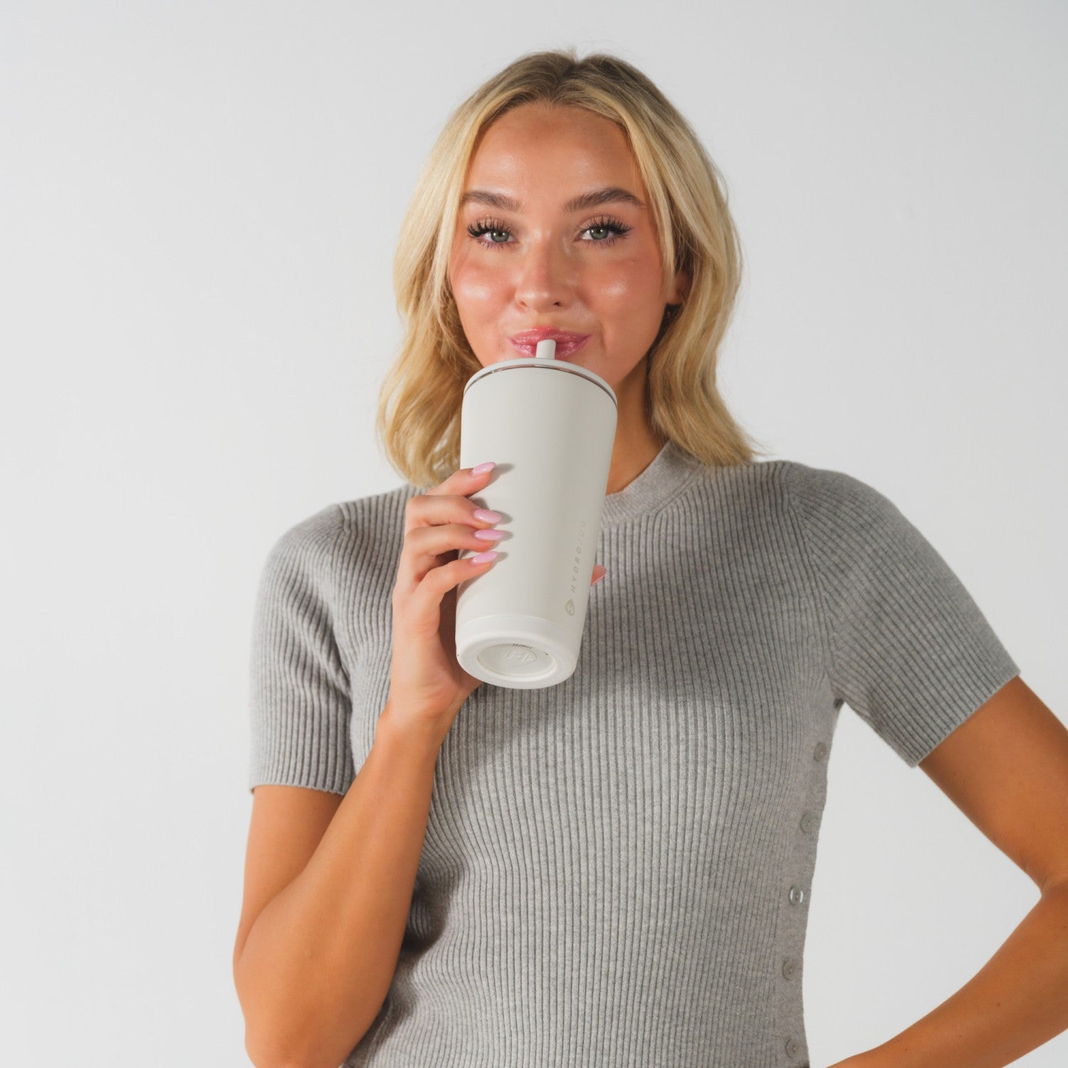 HydroJug | Everyday Tumbler 20oz - Ceramic-Lined Insulated Tumbler with Straw – Linen