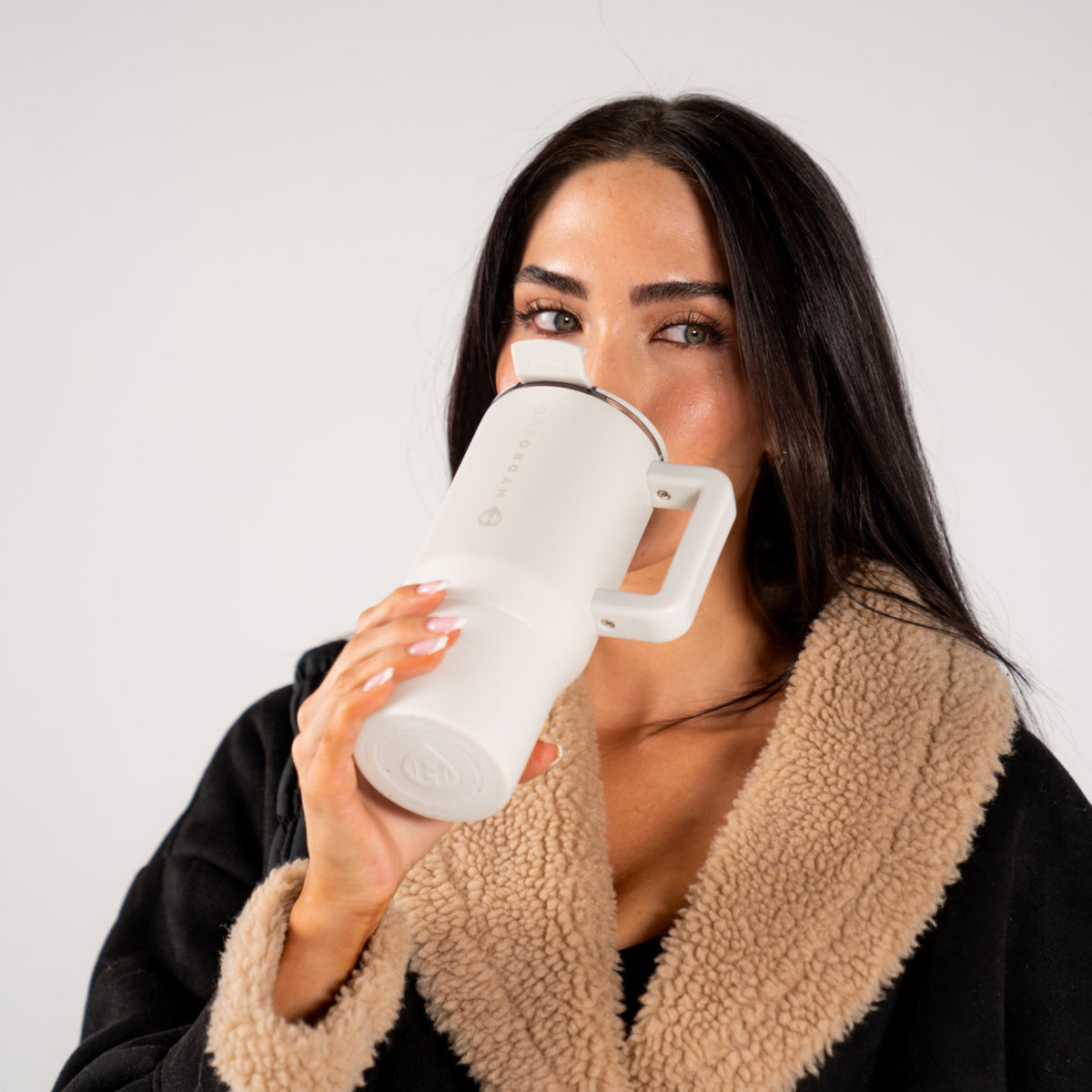 HydroJug | Coffee Traveler 20oz - Ceramic-Lined Insulated Travel Mug – Linen